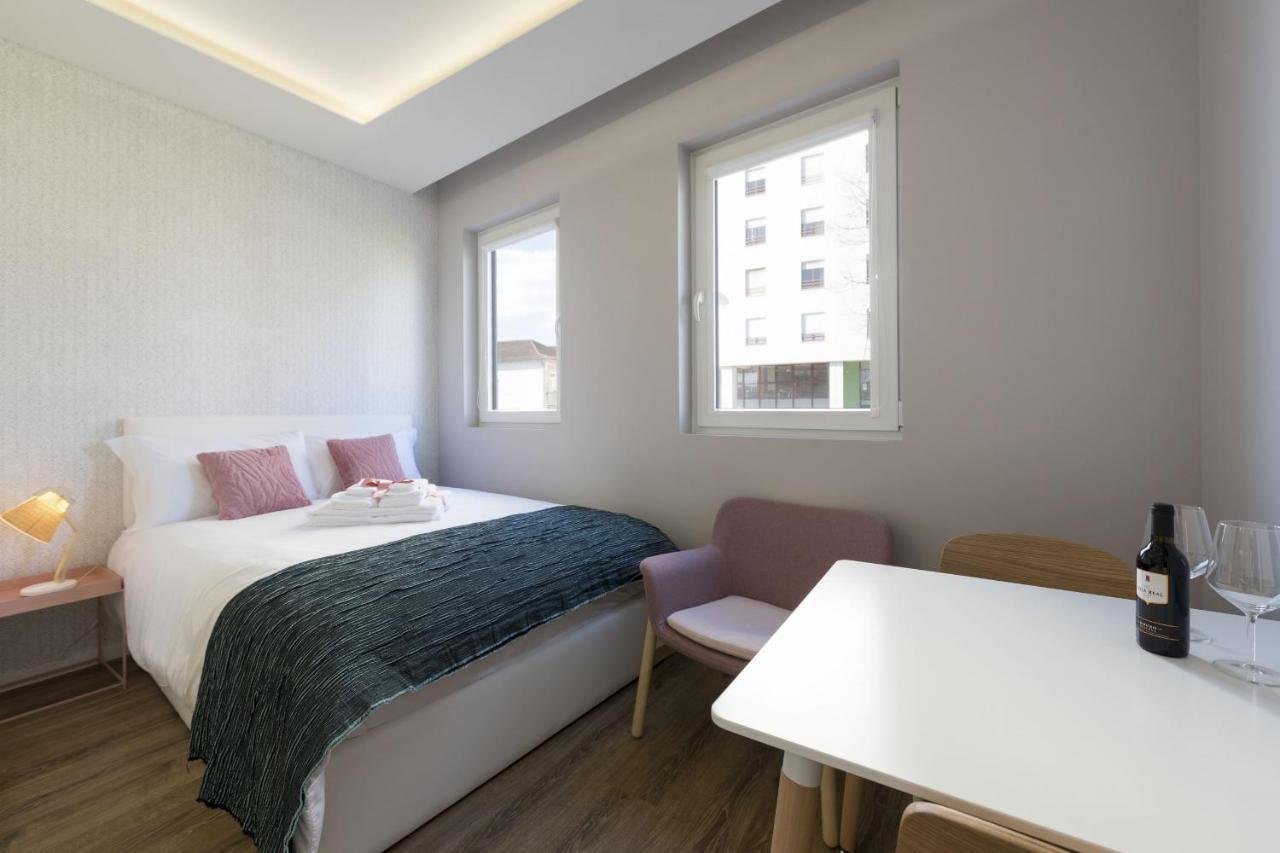 Apartamentos Do Prado In Douro ヴィラ・レアル エクステリア 写真
